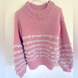 Hand-knit chunky wool sweater with balloon sleeves, size M